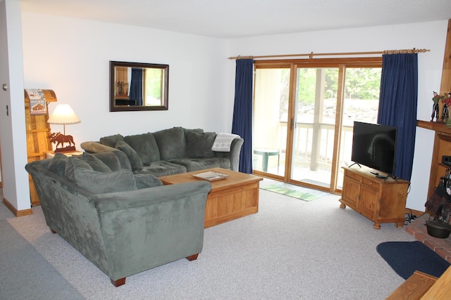 16 Penstock Rd Unit 4, Lincoln, NH 03251 - living area with carpet
