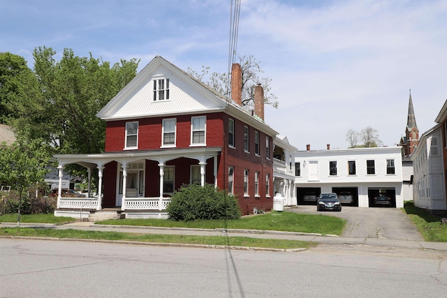 31 School St, Rockingham, VT 05101