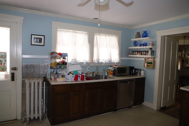 31 School St, Rockingham, VT 05101