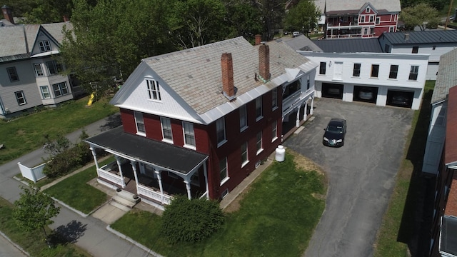 31 School St, Rockingham, VT 05101