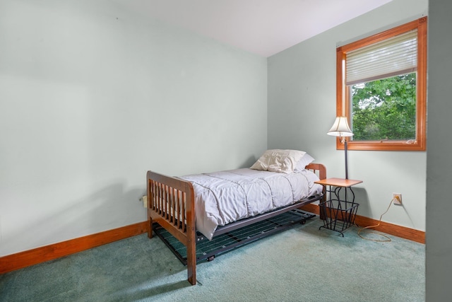 28 Joslin Rd, Swanzey, NH 03431 - carpeted bedroom with baseboards