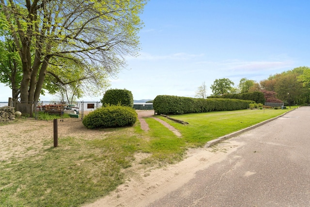 33 Wildwood Dr, Burlington, VT 05408 - view of asphalt road