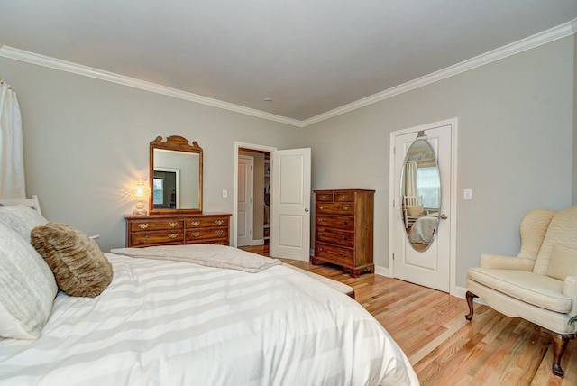 17 Misty Meadow Rd Unit 17, Windham, NH 03087 - bedroom featuring ornamental molding, light wood-style floors, and baseboards
