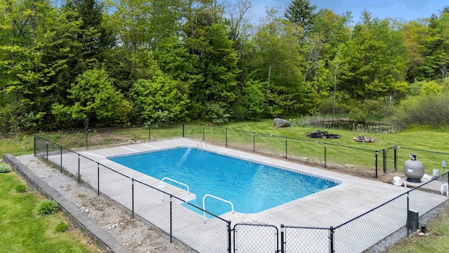 753 Sanborn Rd, Sanbornton, NH 03269 - view of swimming pool featuring a gate