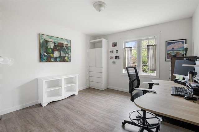 26 Pinnacle Dr, South Burlington, VT 05403 - office with wood finished floors and baseboards