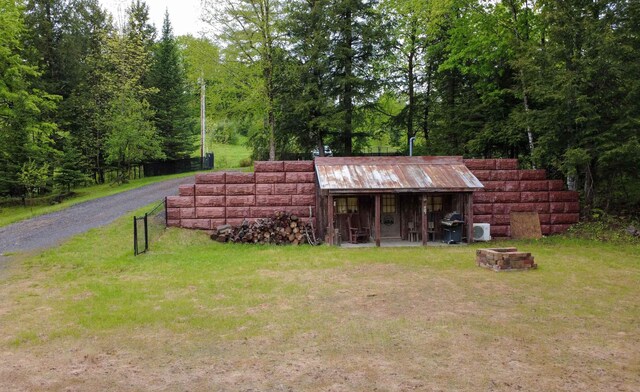 364 Spaulding Rd, Saint Johnsbury, VT 05819 - view of outdoor structure featuring an outdoor fire pit