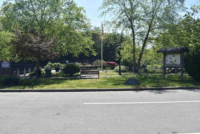 11 Creighton St, Newmarket, NH 03857 - surrounding community featuring a yard