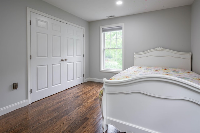 35 Northland Rd, Windham, NH 03087 - bedroom with baseboards, dark wood-type flooring, and recessed lighting
