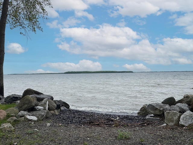244 Tranquility Ln, Saint Albans Town, VT 05478 - water view