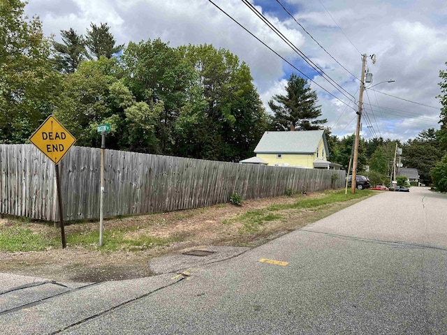 17 Richardson St, Rochester, NH 03867