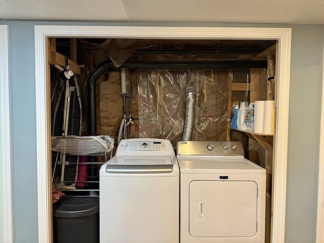 50 New Haven Rd, Vergennes, VT 05491 - laundry area with independent washer and dryer
