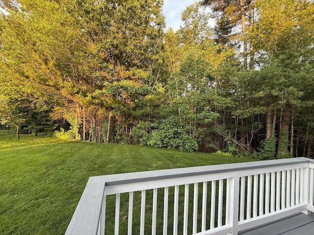 4 Sunblaze Dr, Nashua, NH 03062 - view of grassy yard