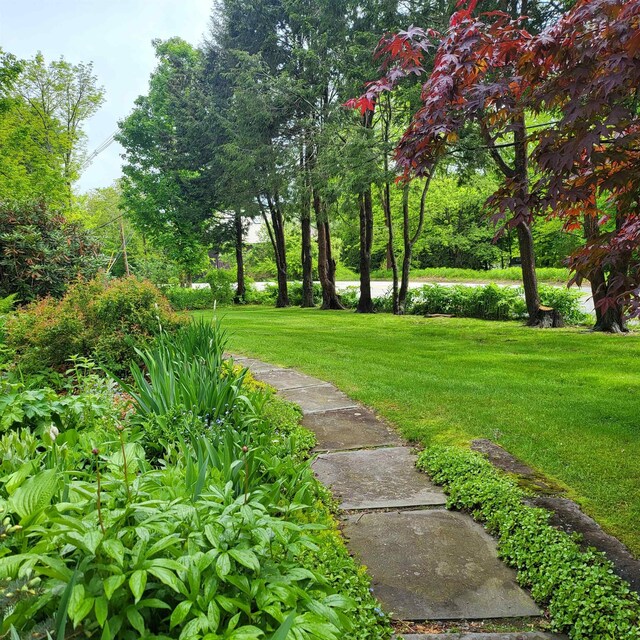 105 Westminster Rd, Putney, VT 05346