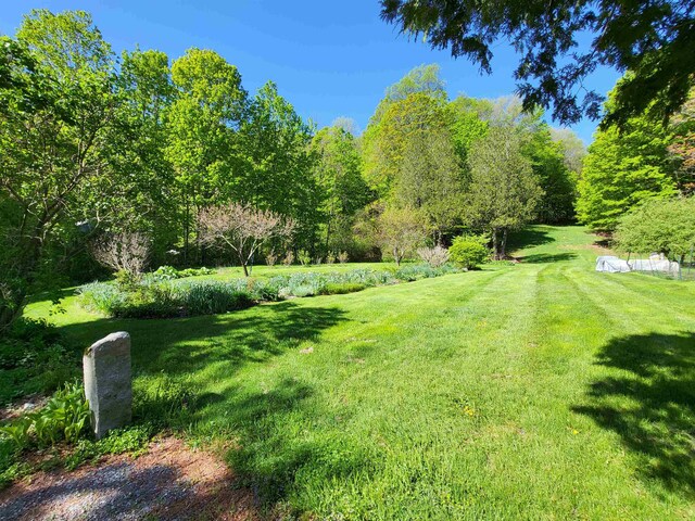 105 Westminster Rd, Putney, VT 05346