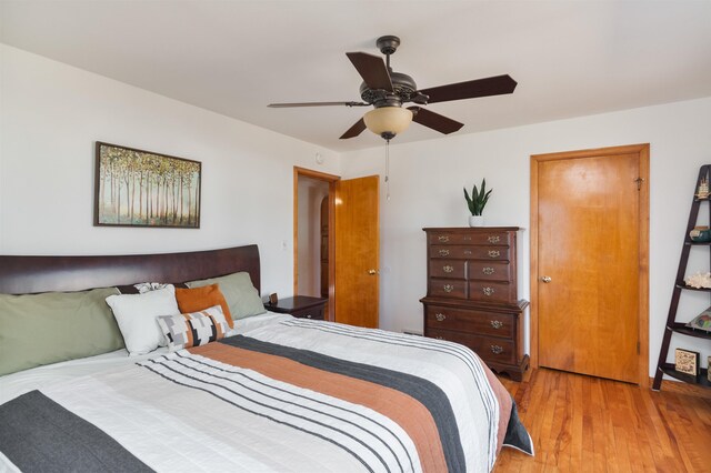 49 Morgan St, Burlington, VT 05408 - bedroom with wood finished floors and a ceiling fan