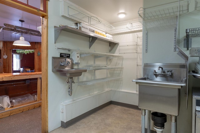 18 State St, Northumberland, NH 03582 - view of kitchen