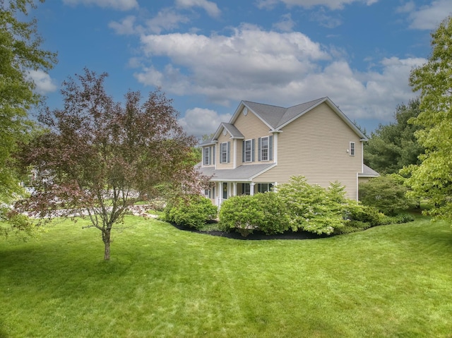 9 Swenson Rd, Bedford, NH 03110 - view of side of property featuring a yard