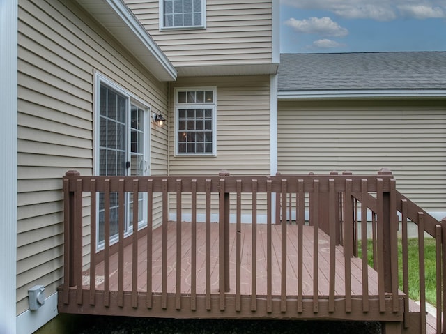9 Swenson Rd, Bedford, NH 03110 - view of wooden deck