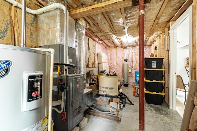1191 Beech Ridge Rd, North Berwick, ME 03906 - utilities featuring water heater