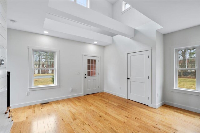 140 S Mast St, Goffstown, NH 03045 - entryway featuring light wood-style flooring, baseboards, and recessed lighting