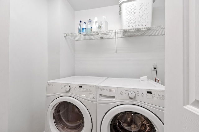 19 Steeple Chase Dr, Hampstead, NH 03841 - washroom featuring separate washer and dryer