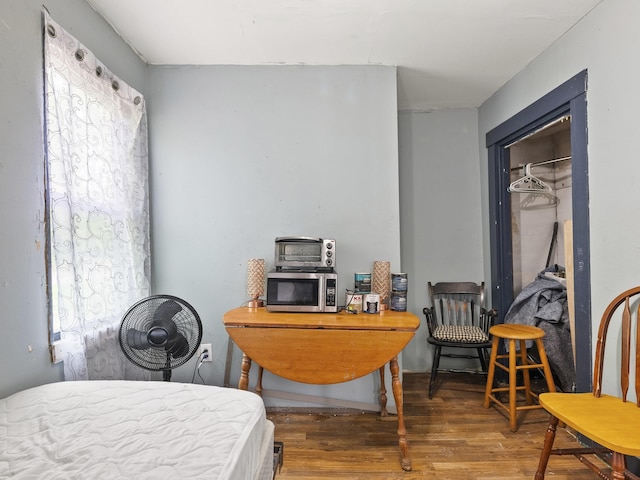 450 Leighton Corner Rd, Wakefield, NH 03872 - bedroom with wood finished floors