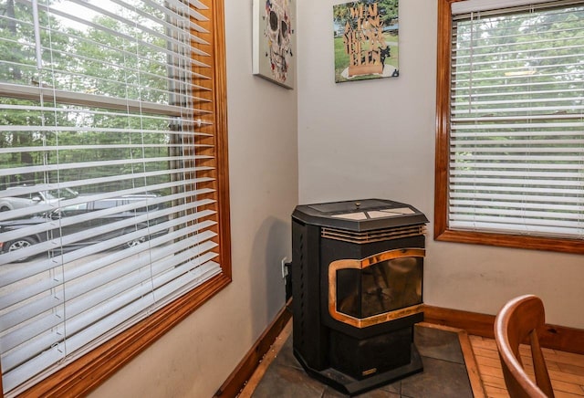 29 Isaac Frye Hwy, Wilton, NH 03086 - detailed view of baseboards