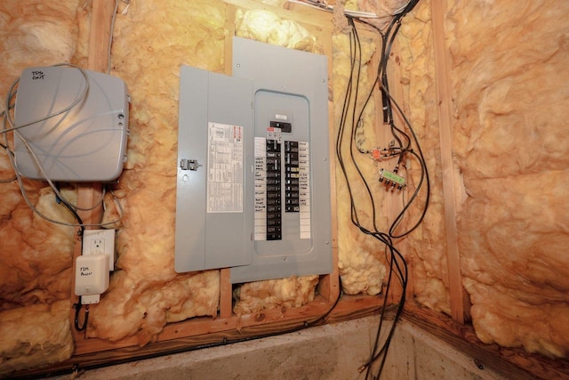 29 Isaac Frye Hwy, Wilton, NH 03086 - utilities featuring electric panel