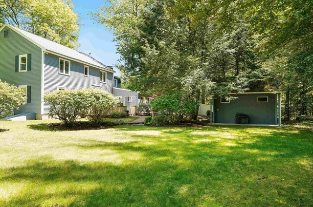 16 Pulpit Run, Amherst, NH 03031 - view of grassy yard