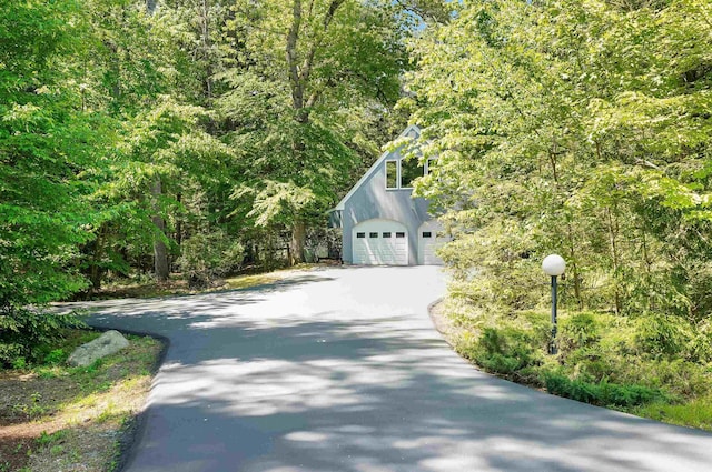 16 Pulpit Run, Amherst, NH 03031 - view of front of home with asphalt driveway