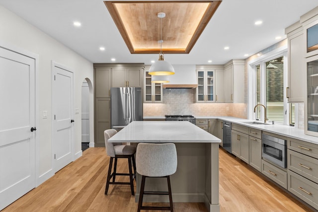 6 Burns Rd, Pelham, NH 03076
