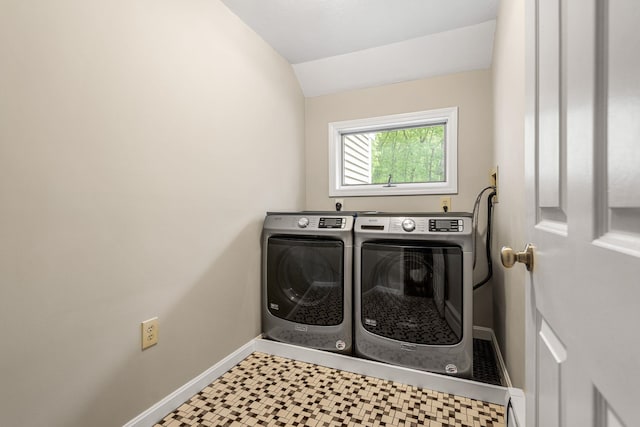 47 Blossom Rd, Windham, NH 03087 - washroom featuring separate washer and dryer, baseboards, and tile patterned floors