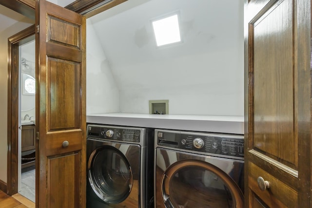 19 Cambridge Rd, Hampstead, NH 03841 - laundry room featuring washer and clothes dryer
