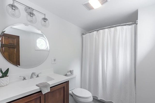 19 Cambridge Rd, Hampstead, NH 03841 - full bathroom featuring vanity, toilet, and a shower with shower curtain