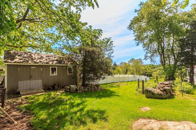19 Cambridge Rd, Hampstead, NH 03841 - view of yard