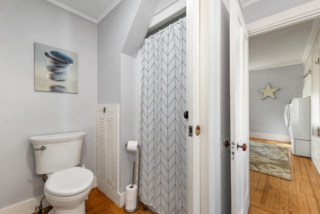 92 Mace Rd, Hampton, NH 03842 - bathroom with crown molding, toilet, wood finished floors, a shower with shower curtain, and baseboards