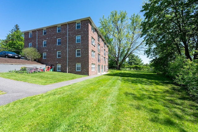 101 E Broadway Rd Unit 1, Derry, NH 03038 - view of building exterior