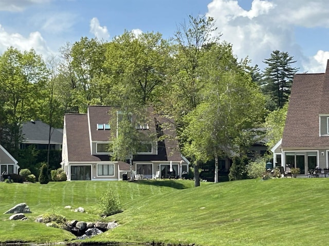 51 Cardinal Dr Unit B, Laconia, NH 03246 - view of green lawn