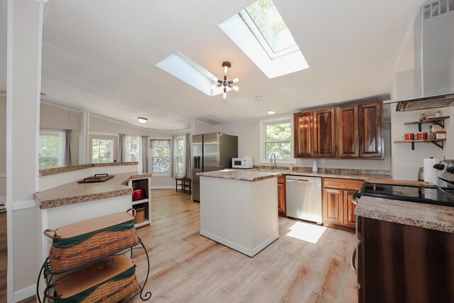 10 Fifield St, Concord, NH 03303
