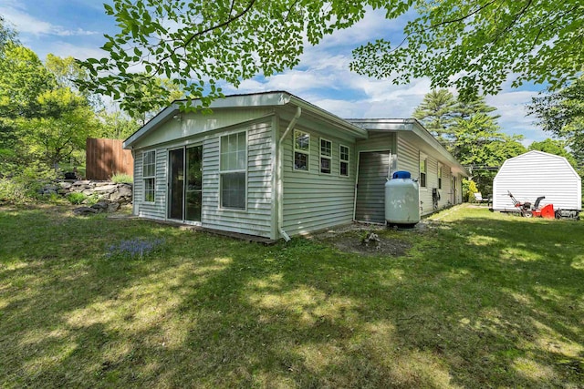 4 Johns Dr Unit A, Hooksett, NH 03106 - view of side of home featuring a yard