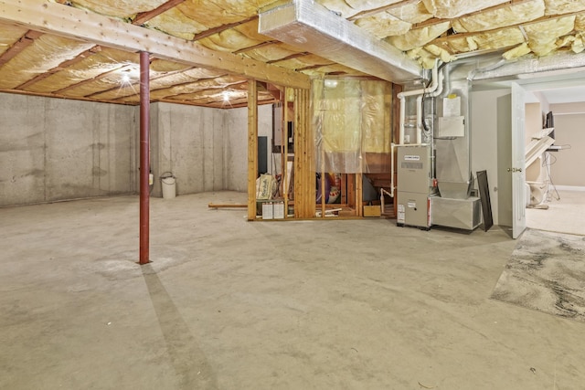 27 Autumn Ln, Hampstead, NH 03826 - unfinished below grade area featuring heating unit