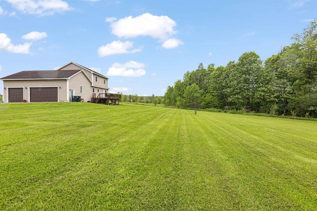 6 Pheasant Run Rd, Fairfax, VT 05454 - view of grassy yard featuring a garage