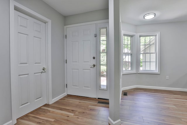 1465 Hooksett Rd Unit 403, Hooksett, NH 03106 - foyer featuring light wood-style flooring and baseboards
