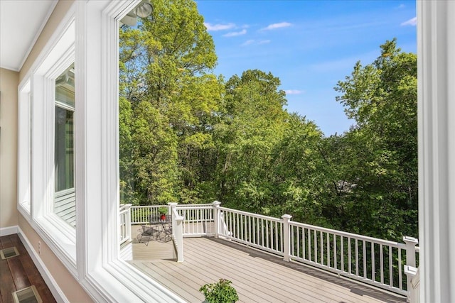 373 Whitford St, Manchester, NH 03104 - view of wooden deck