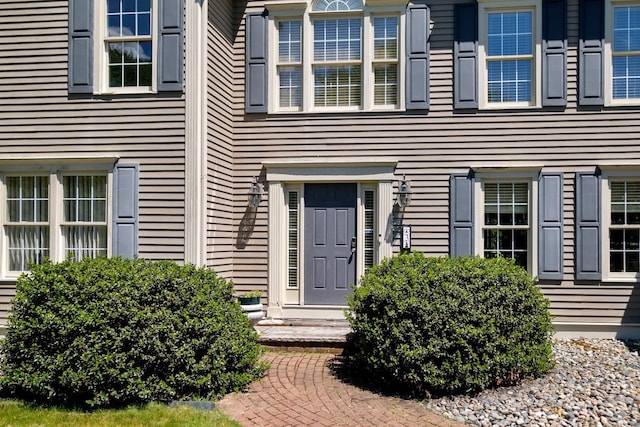 3 Playhouse Cir, Hampton, NH 03842 - view of exterior entry