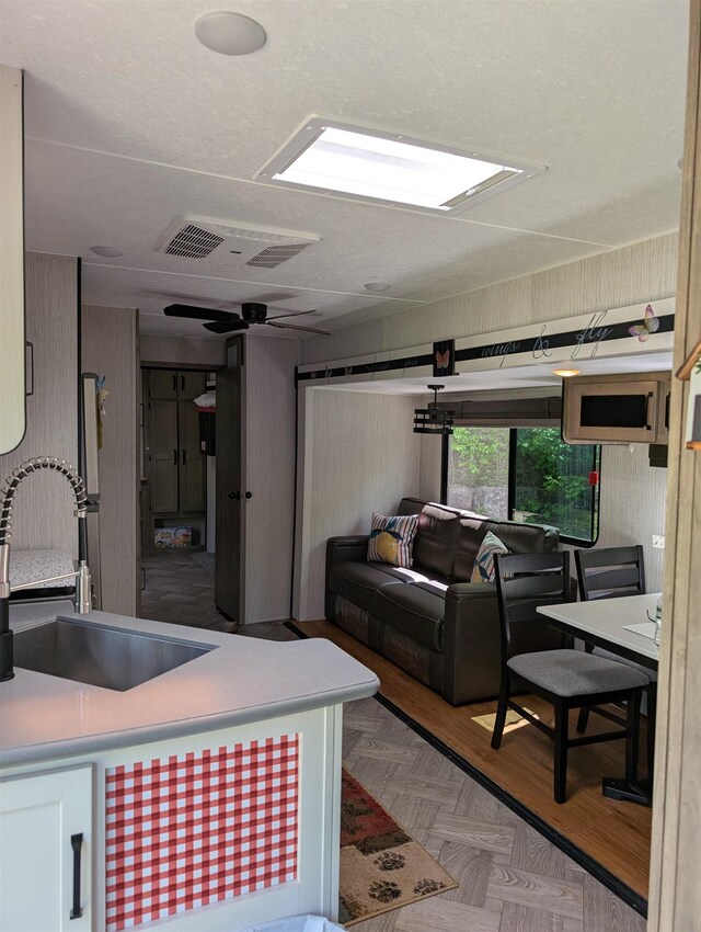 2237 Manns Hill Rd, Littleton, NH 03561