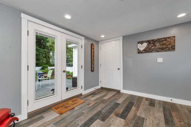 6 Cherry St, Concord, NH 03301 - entrance foyer featuring baseboards, dark wood-style flooring, and recessed lighting