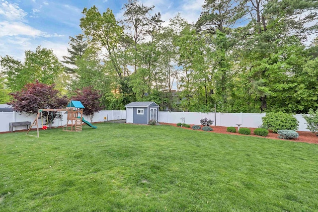 6 Cherry St, Concord, NH 03301 - view of yard featuring a playground and view of scattered trees