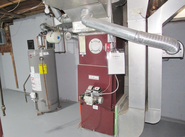 798 Hanover St, Manchester, NH 03104 - utility room with gas water heater