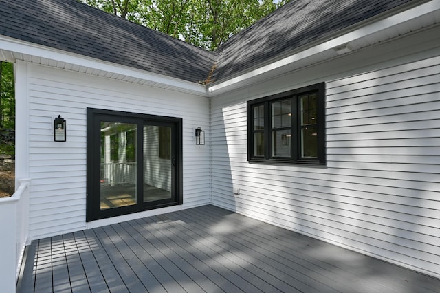 93 Stage Rd, Hampstead, NH 03841 - view of wooden terrace